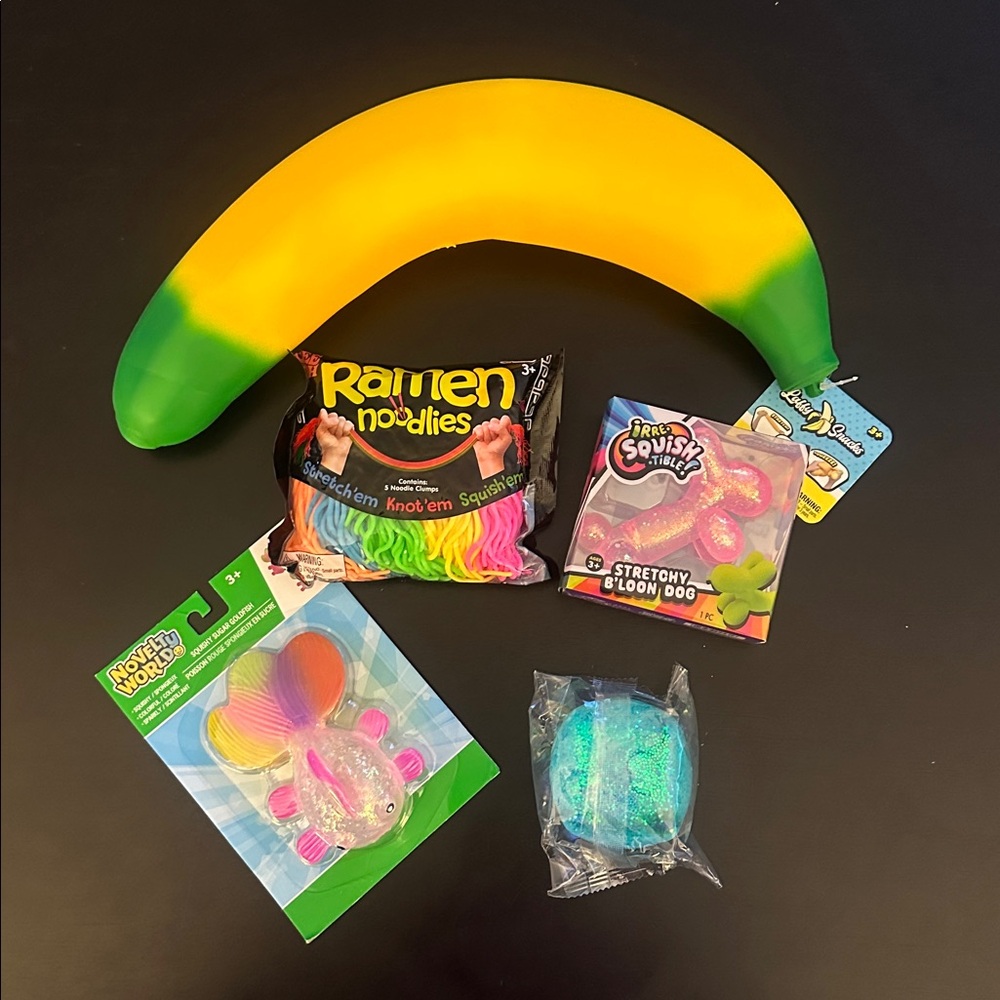 SOLD OUT Needoh Bundle set Squishy Squish Goldfish Cube Ballon Dog Banana Ramen